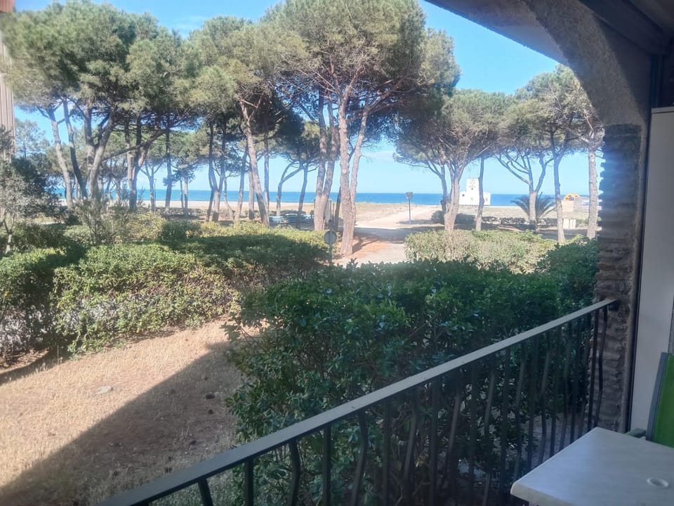 Day, Natural landscape, Garden, View (from property/room), Balcony/Terrace, Balcony/Terrace, Garden view, Sea view