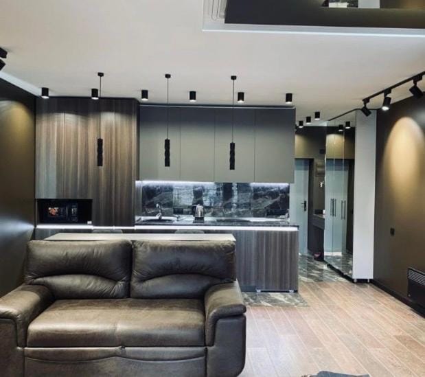 1 комнатная LUX , в новом доме рядом с Мост Сити Apartment in Dnipro
