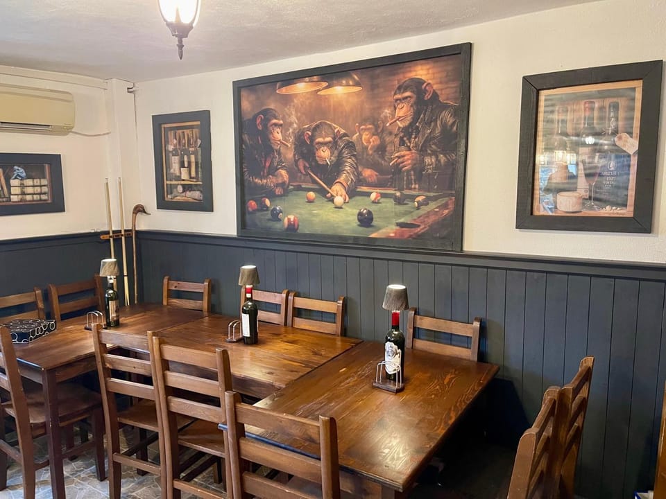 Lounge or bar