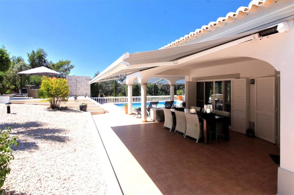 Villa Carmara House in Carvoeiro
