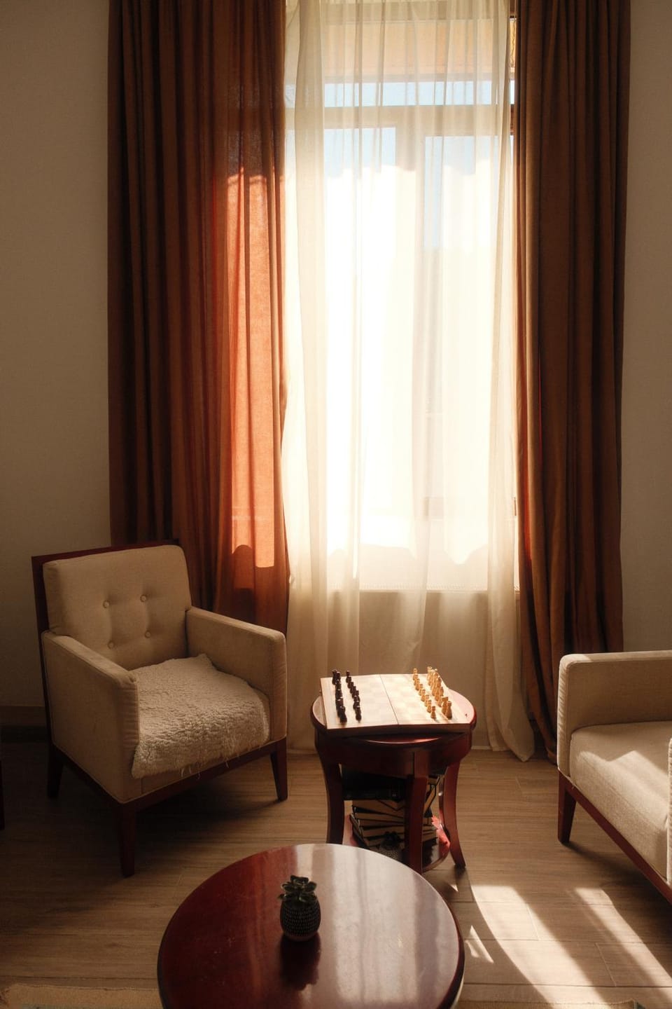 Living room, Seating area