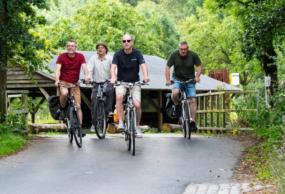 People, Cycling, group of guests