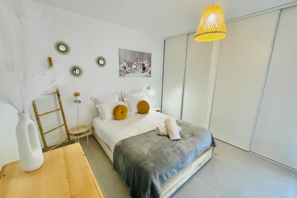 Le Quartz Tresum in a modern residence near the lake garage included Apartment in Annecy