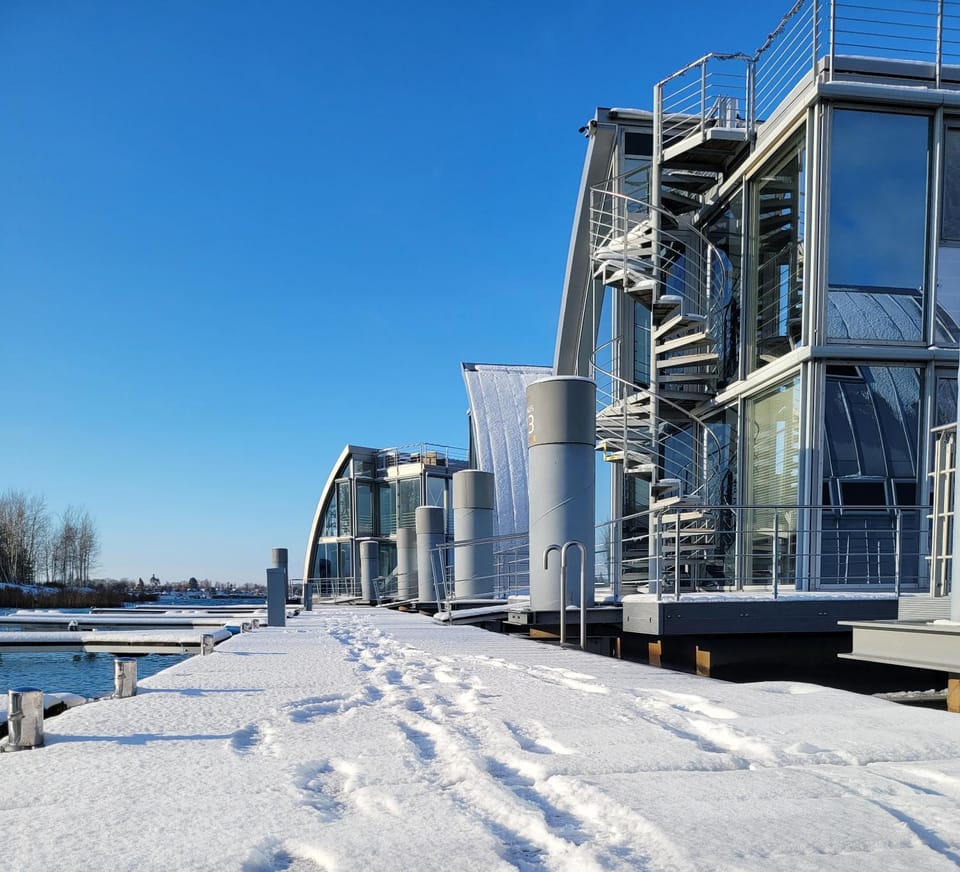 Property building, Winter
