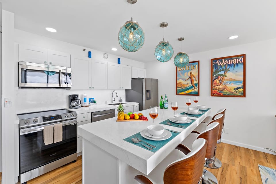 Kitchen or kitchenette, Food and drinks, Dining area, Food, dishwasher, minibar, pet friendly, stove