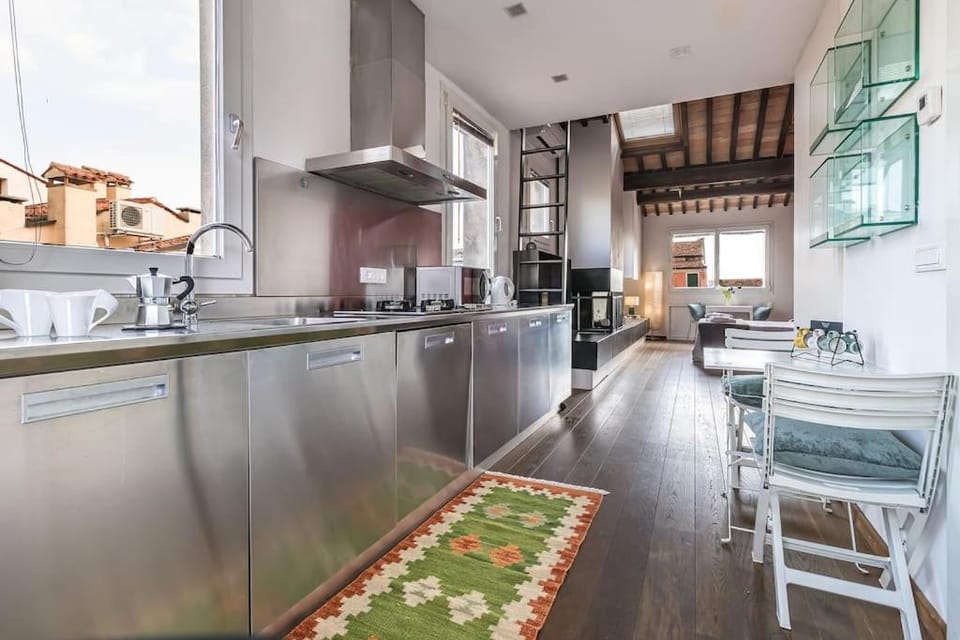 enJoy Home - Mansarda nel cuore di Padova Apartment in Padua