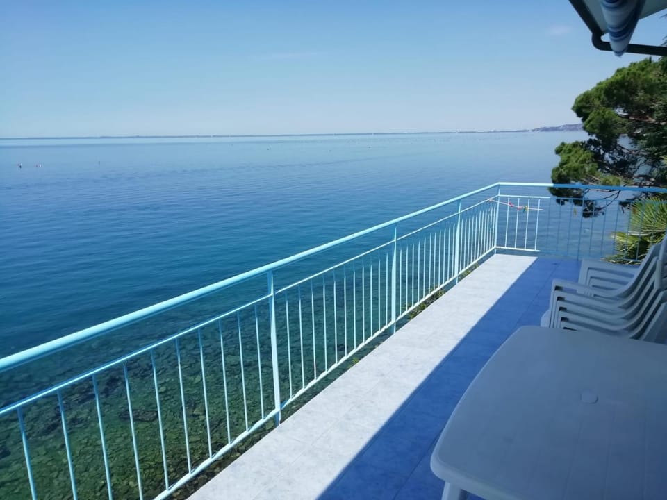 Locazione Turistica Sul Mare Strada Costiera 244, Trieste House in Friuli-Venezia Giulia