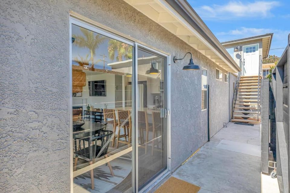 Howdy Amigos Surf Getaway House in San Clemente