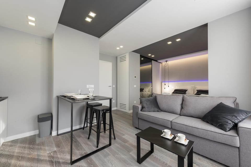 Living room, Seating area
