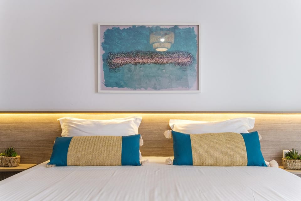 Bed, Decorative detail, Bedroom