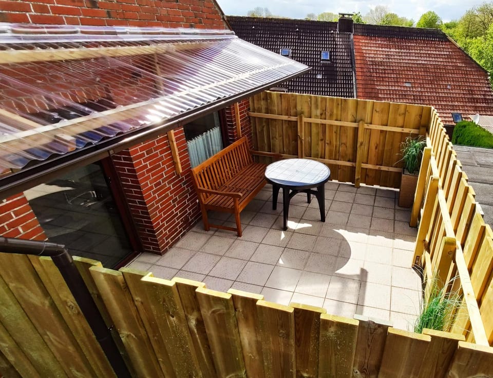 Property building, Balcony/Terrace