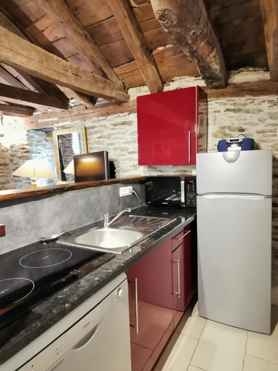 Kitchen or kitchenette