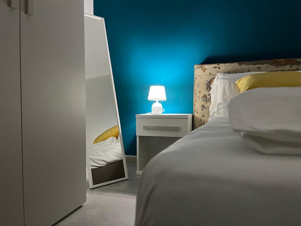 Bed, Bedroom, wardrobe