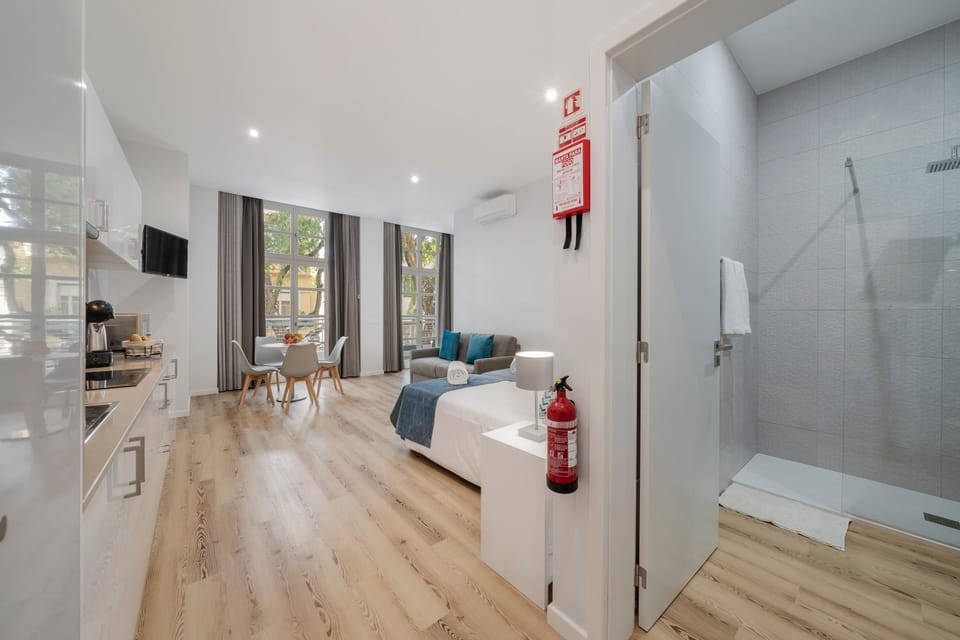 Bed, Bathroom, Kitchen or kitchenette, Living room, Bedroom