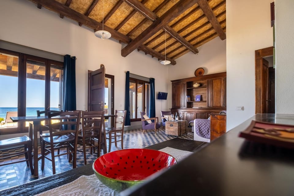 Living room, Sea view, furniture