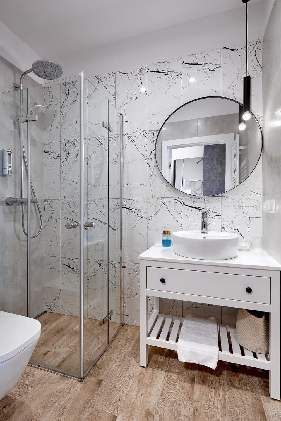 Shower, Toilet, Bathroom