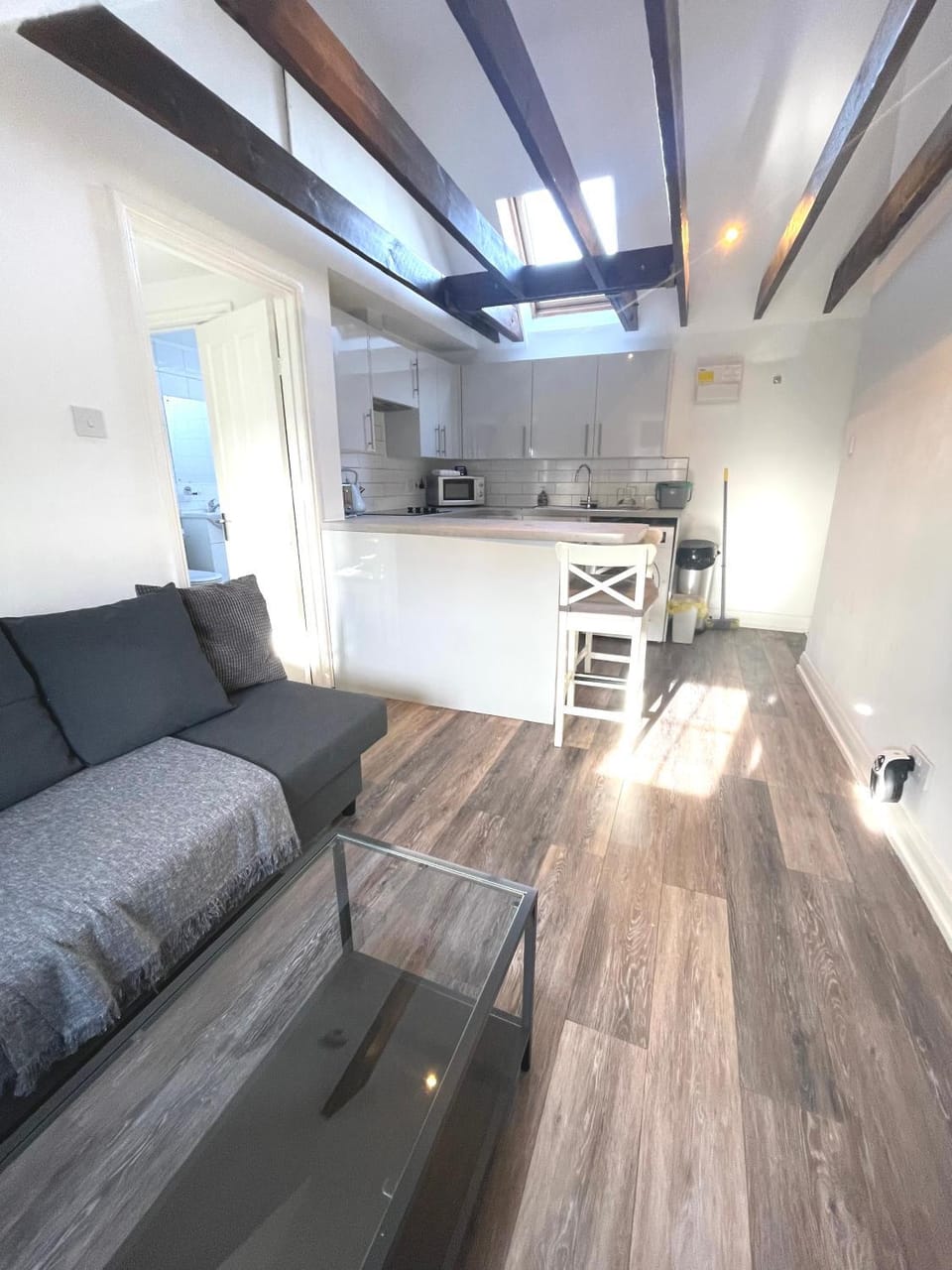 Clyde Court Apartments, Aldershot Apartment in Borough of Waverley