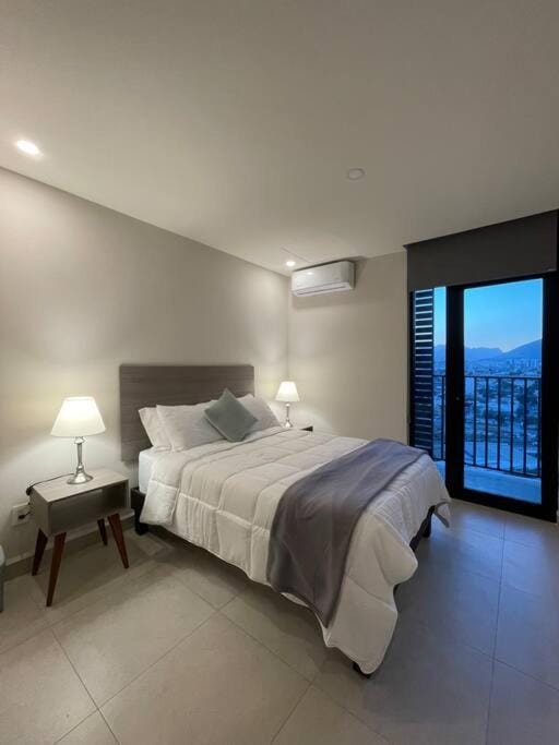 Bed, Balcony/Terrace, Photo of the whole room, Bedroom