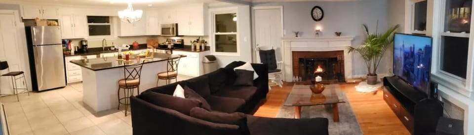 -No3- Spacious Room in a House - 6 min to Babson College & 4 min to I-95-I90-Route 9 at Needham Boston Vacation rental in Wellesley