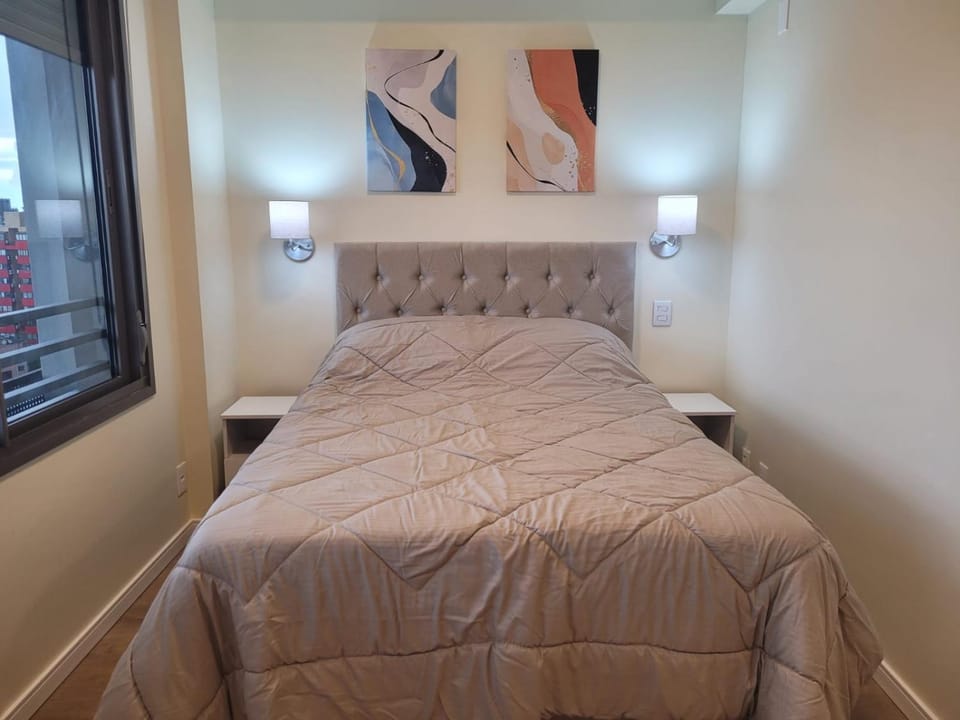 Estudio mobiliado excelente localização em POA Apartment in Porto Alegre