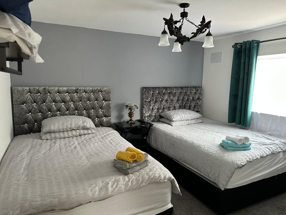 116 Maison Dieu Road Room D in Dover Hostel in Dover