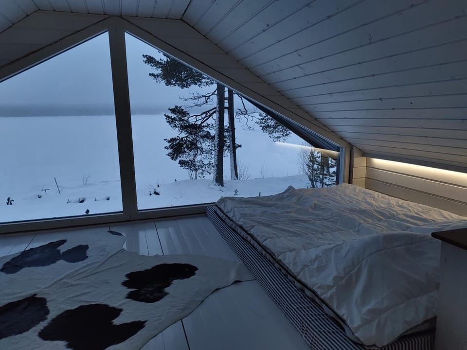 Bed, View (from property/room), Bedroom, Lake view