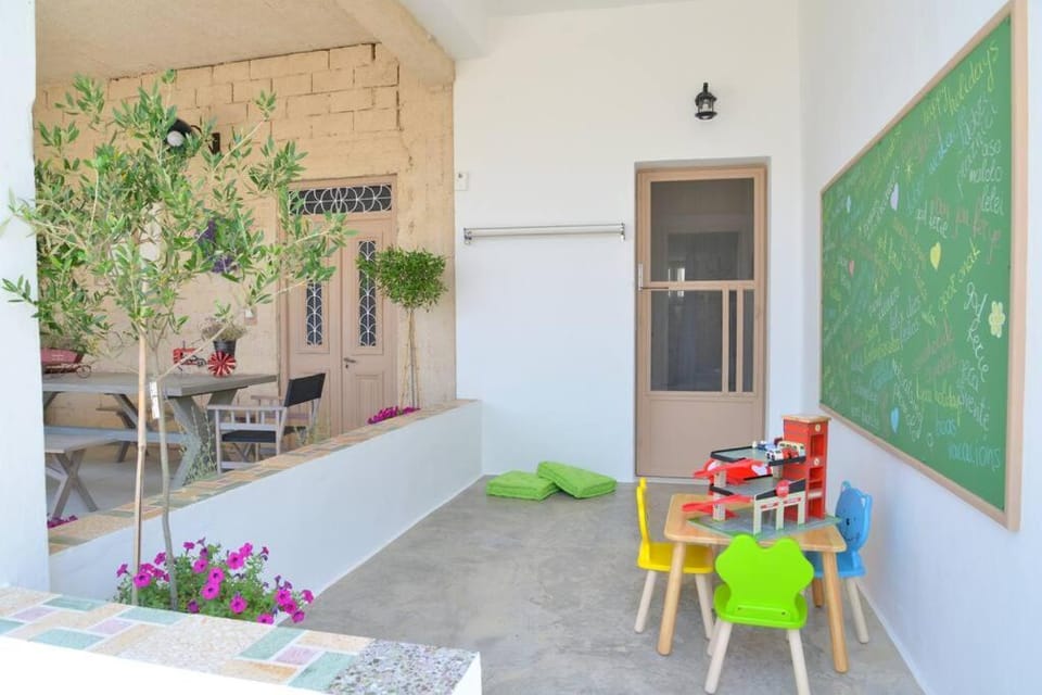 L'olivier Milos Apartment in Milos