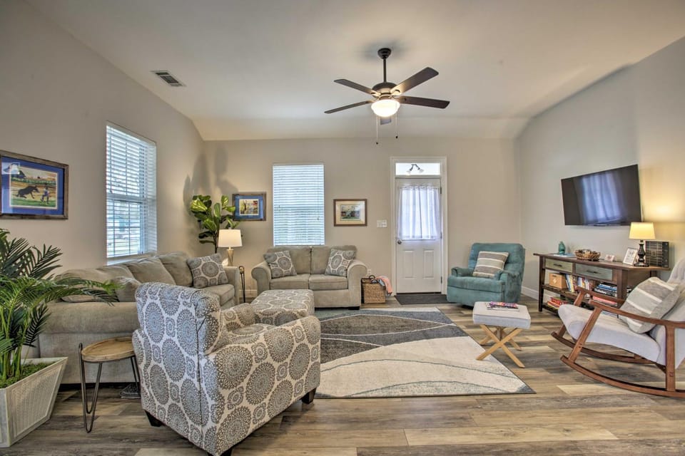 Waveland Home Near Beach: Pets Allowed! House in Waveland