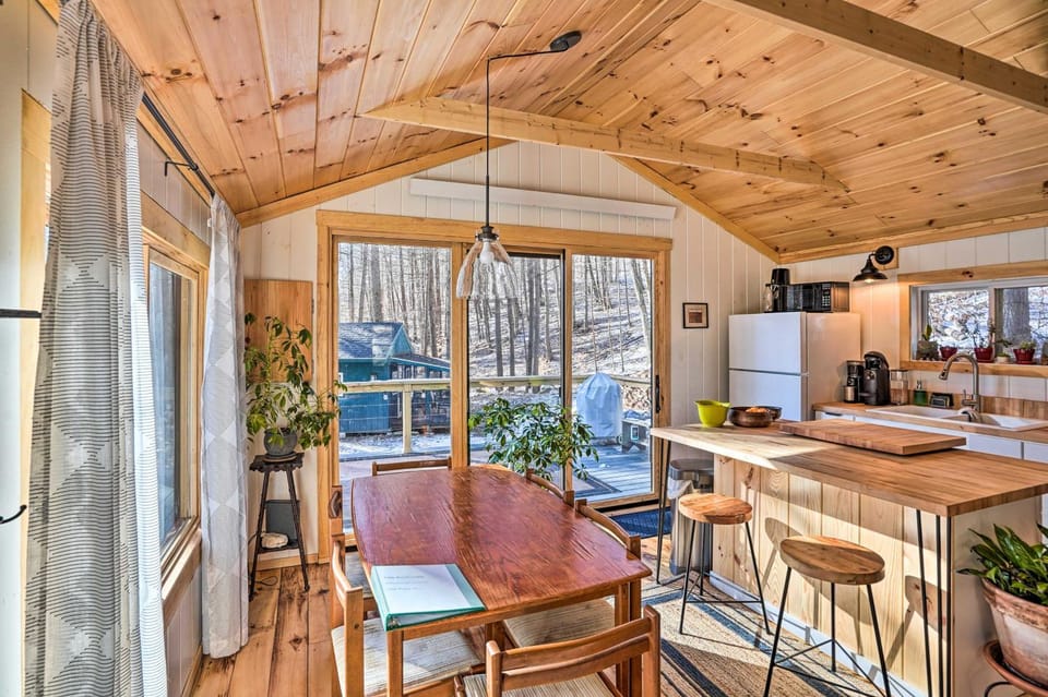 Hiking Trails On-Site: Cozy Falls Brook Cabin Cabin in Vermont