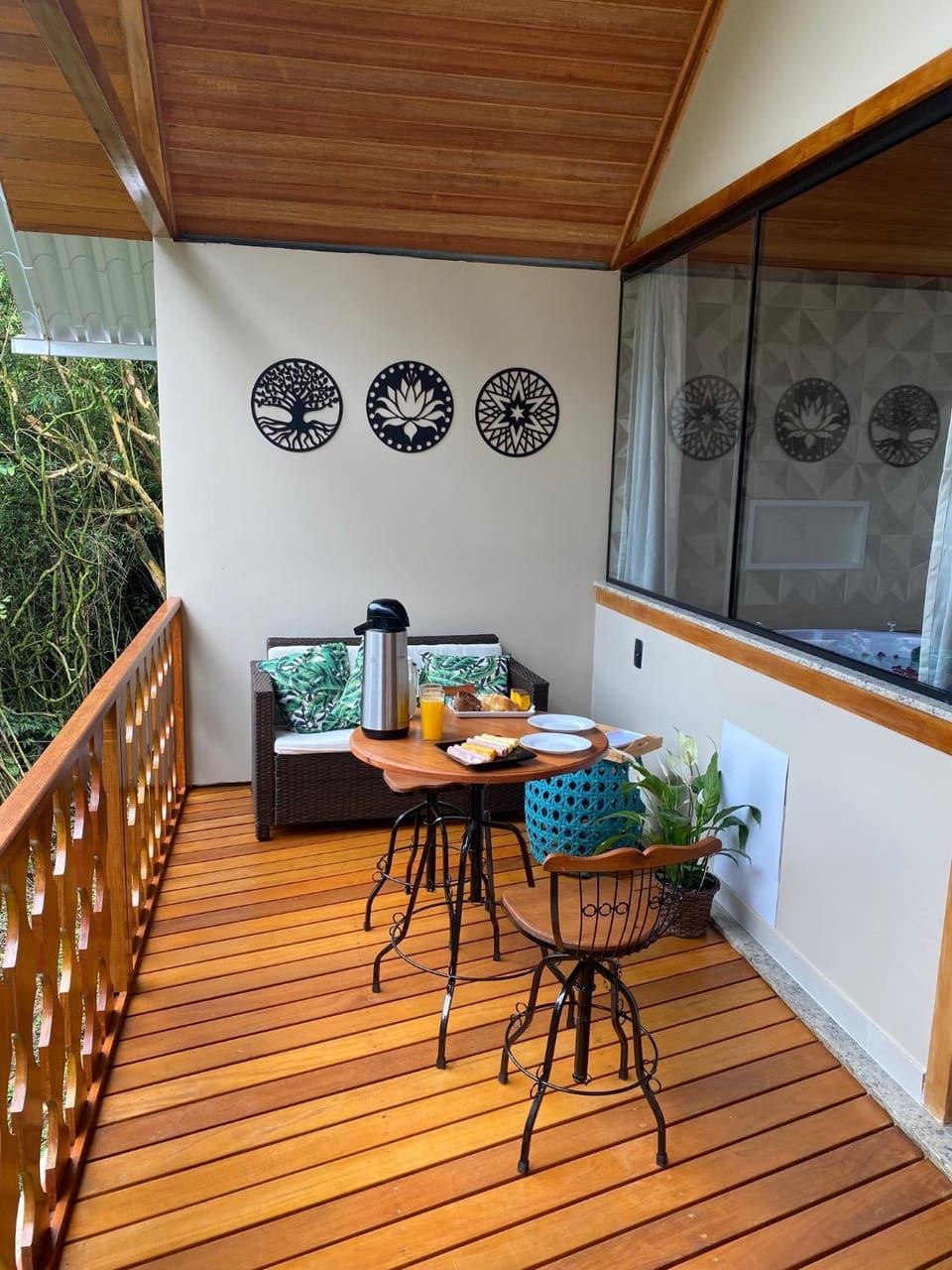 Seating area