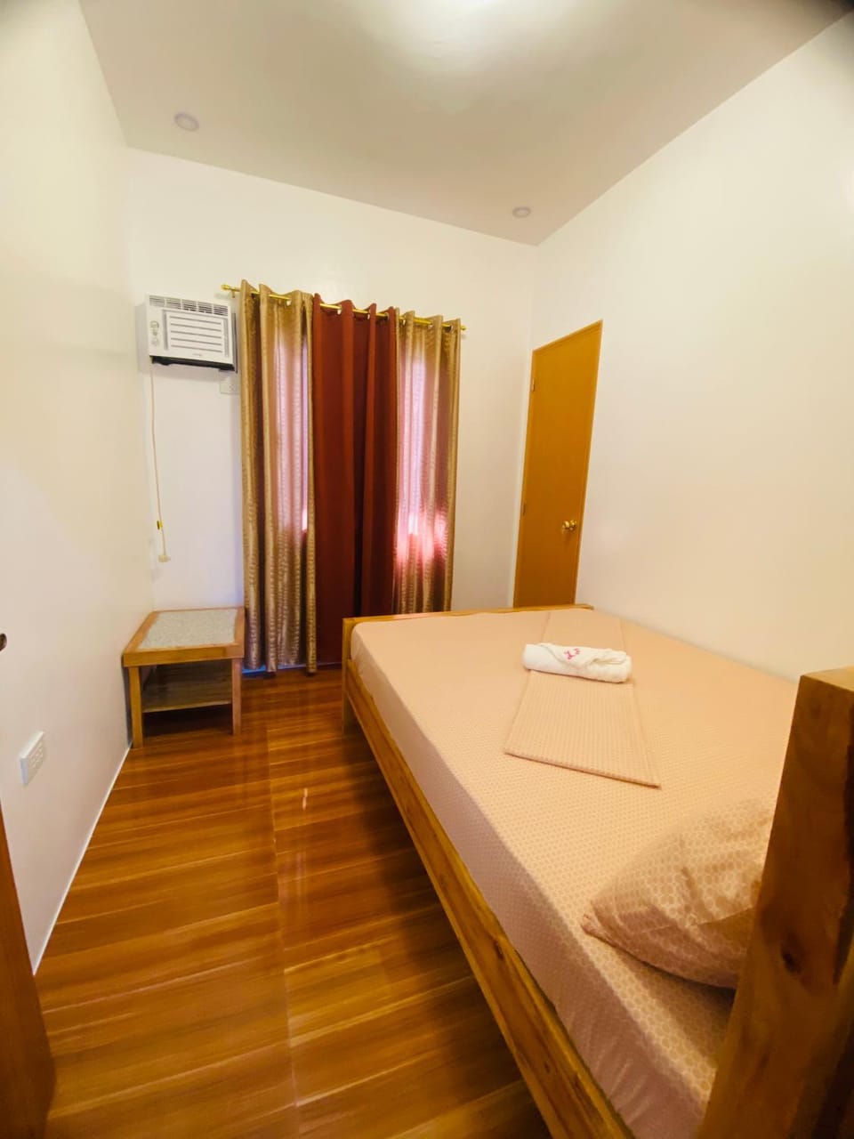 Lucas Transient House Apartment in Panglao