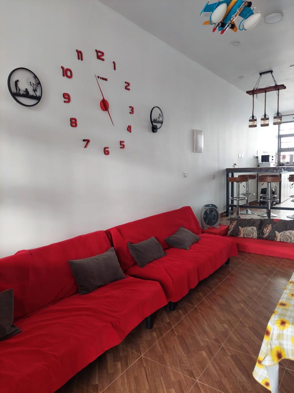 Living room, Seating area