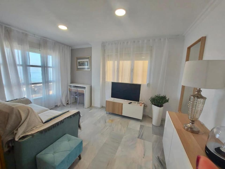 Beachfront apartment with sea views in Estepona Apartment in Estepona
