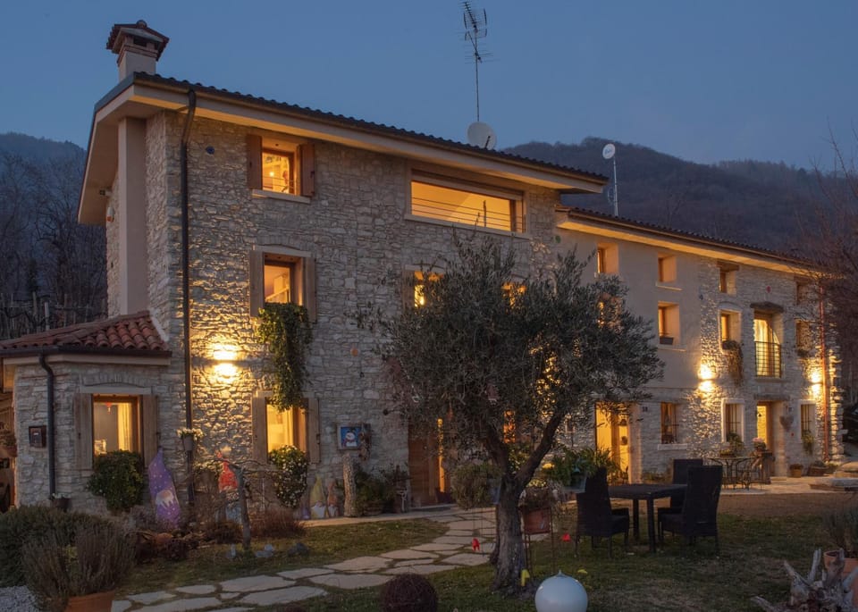 Agriturismo Casaborgomarche Farm Stay in Trentino-South Tyrol