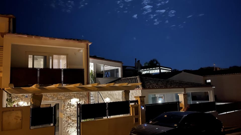 Casa Vacanze Zeffiro vista mare con giardino Villa in Sardinia