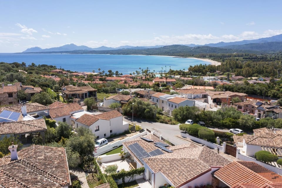 Casa Vacanze Zeffiro vista mare con giardino Villa in Sardinia