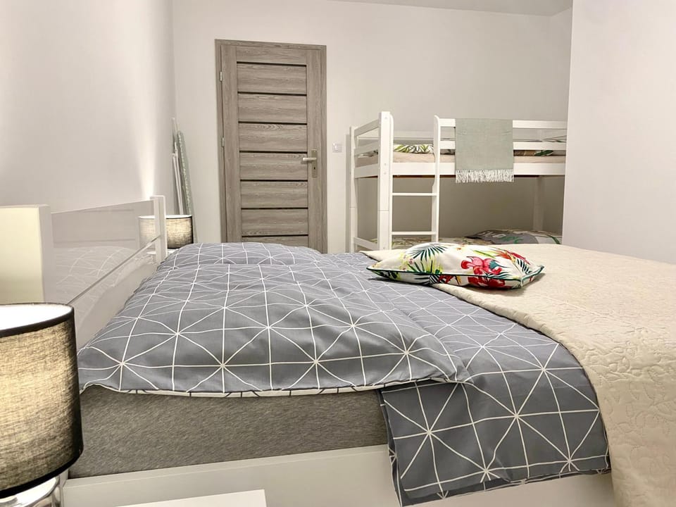 Restaurant/places to eat, Activities, Billiard, Children play ground, Fishing, Nightclub / DJ, Snorkeling, Spa and wellness centre/facilities, Fitness centre/facilities, Beach, Aqua park, Tennis court, Canoeing, Hiking, Cycling, Diving, Kids's club, Swimming pool, Entertainment