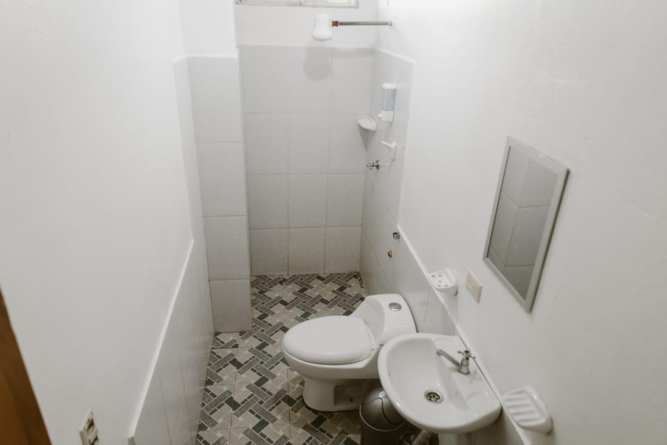 PELICAN TOURS Apartment in Galápagos Islands