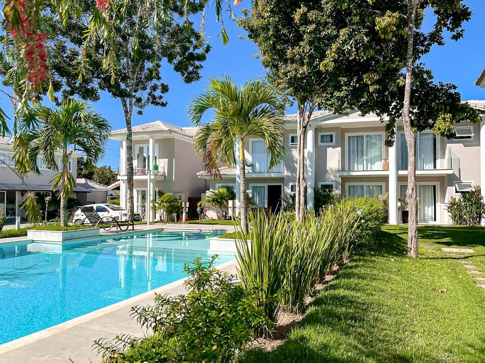 Property building, Day, Garden view, Pool view, Swimming pool, sunbed