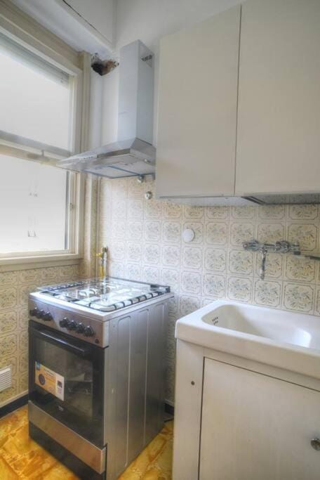 Ampio appartamento per 9 persone a pochi passi dal mare Apartment in Albenga