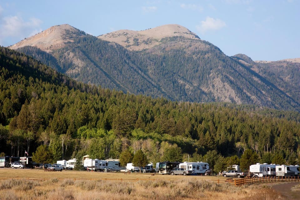 Mountain view, Area and facilities