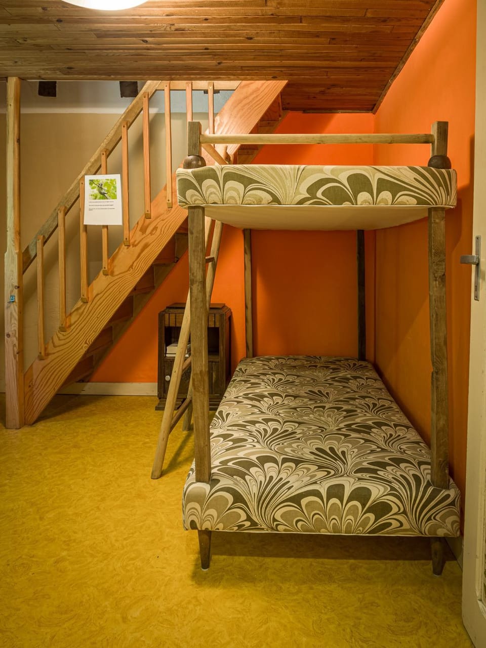 bunk bed