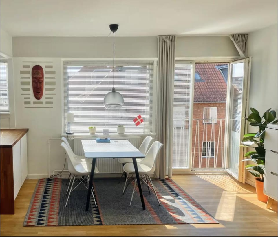 Bright quiet studio near metro, beach & city center Apartment in Copenhagen