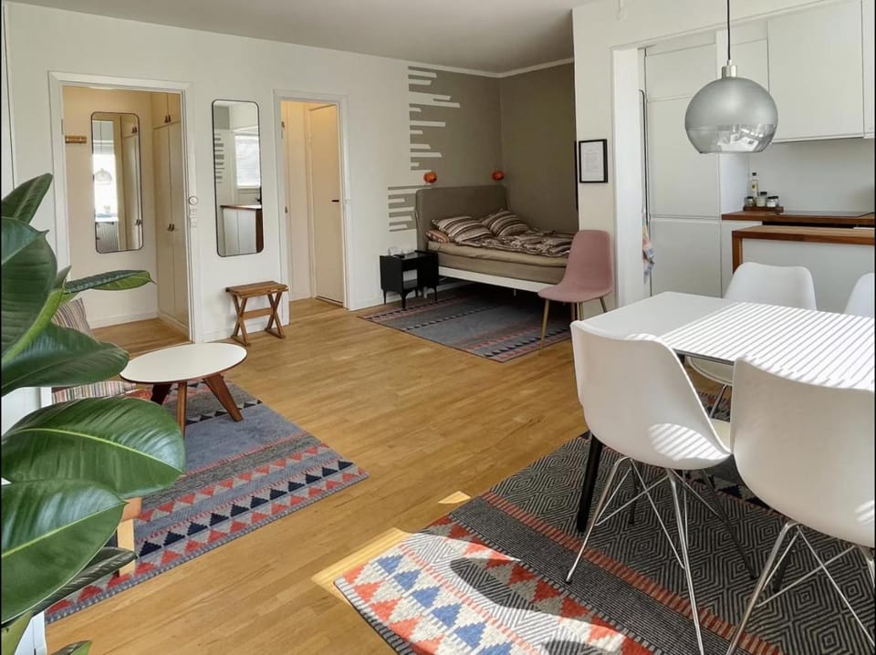 Bright quiet studio near metro, beach & city center Apartment in Copenhagen