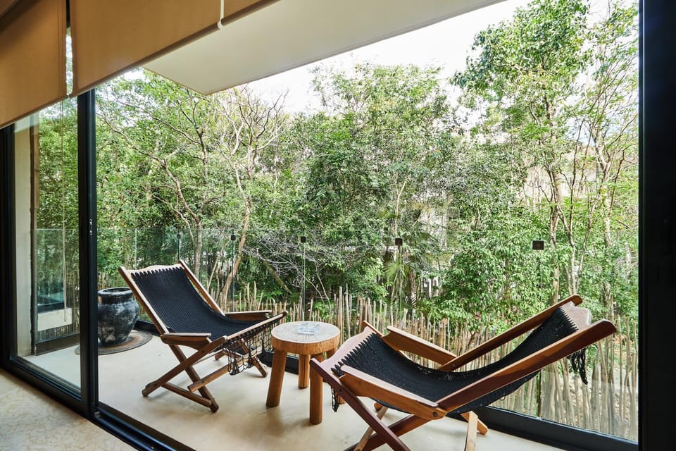 Day, Natural landscape, View (from property/room), Balcony/Terrace, Seating area