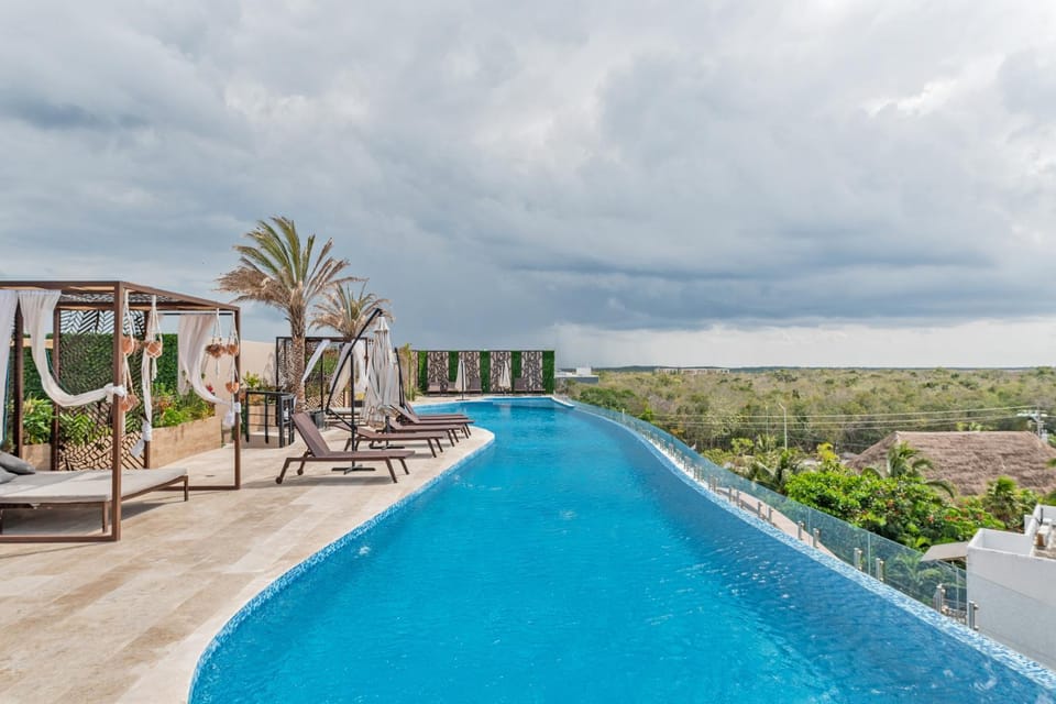 Balcony/Terrace, Swimming pool