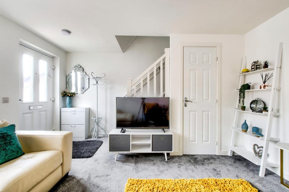 TV and multimedia, Living room, Seating area