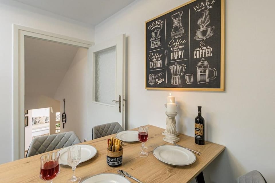 Naxian Nest 2BR Apart Near Beach - Semi Basement Apartment in Naxos