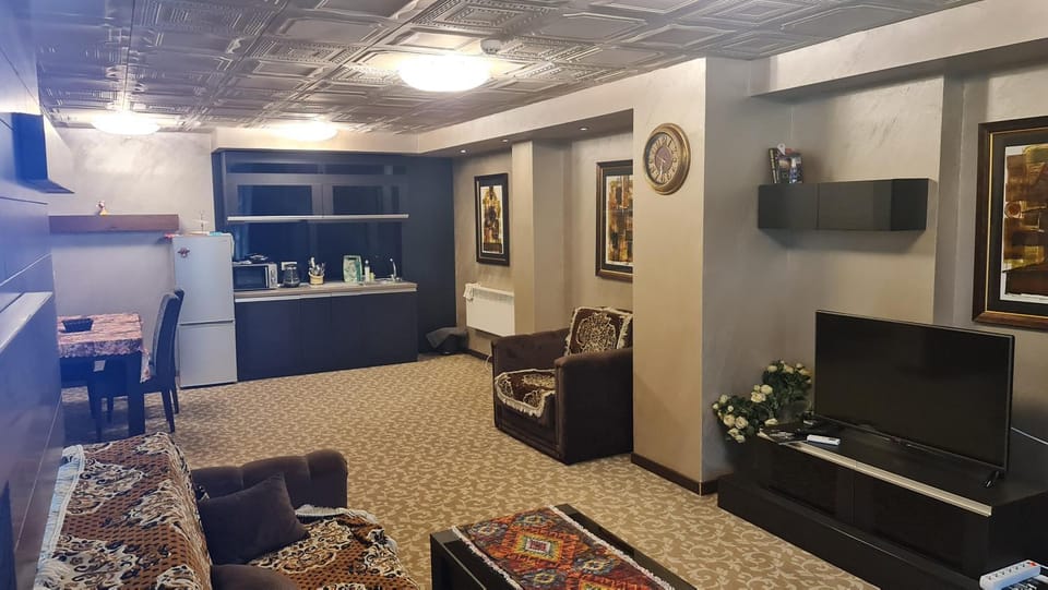 TV and multimedia, Kitchen or kitchenette, Seating area, minibar