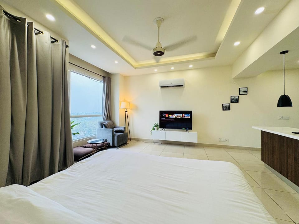 The platinum penthouse infront of Centaurus Apartment in Islamabad